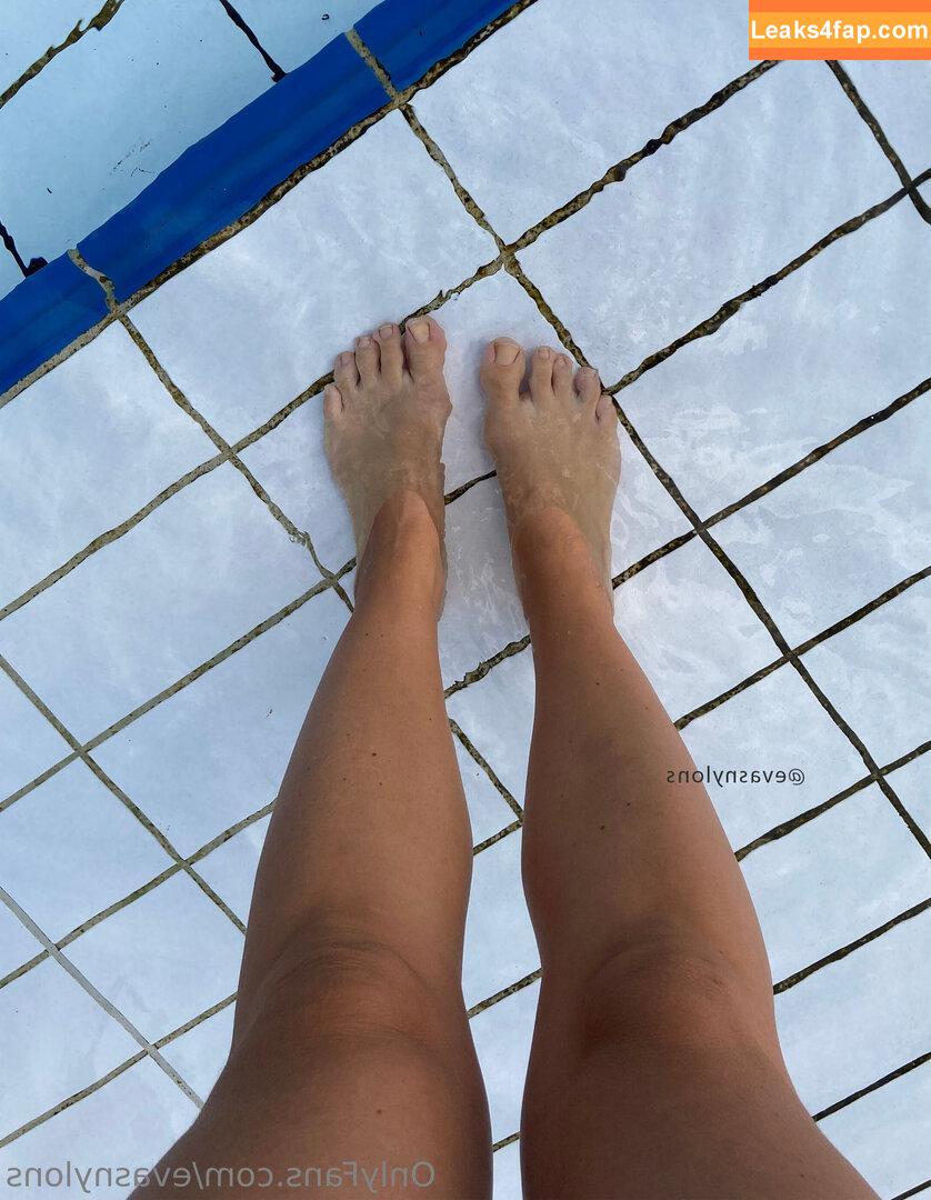 evasnylons / harisnyas_csaj leaked photo photo #0043