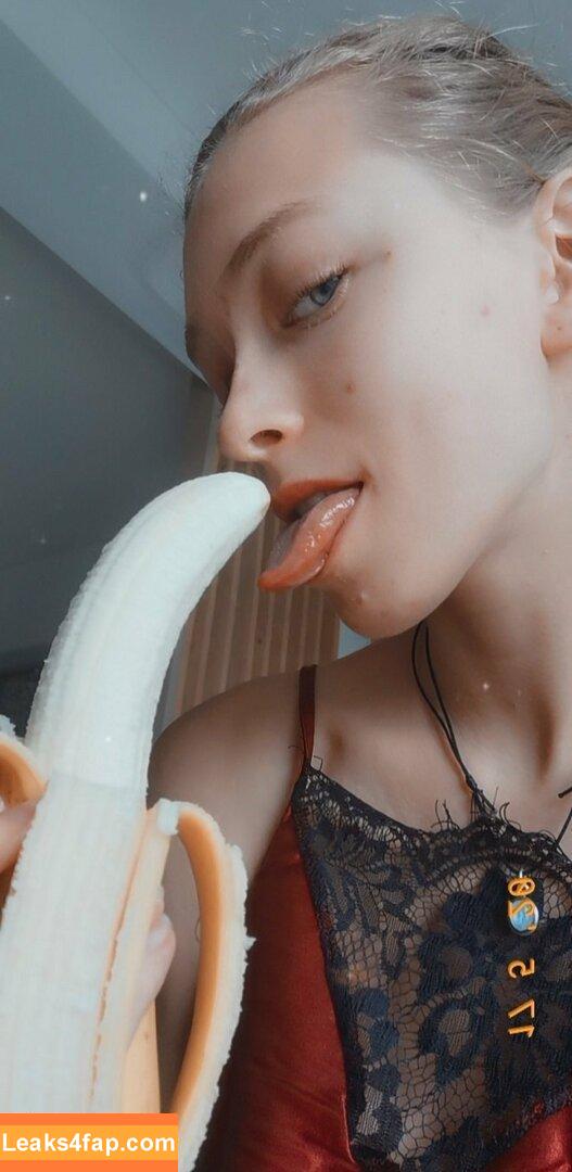 Evaveil / the.eva.veil leaked photo photo #0154