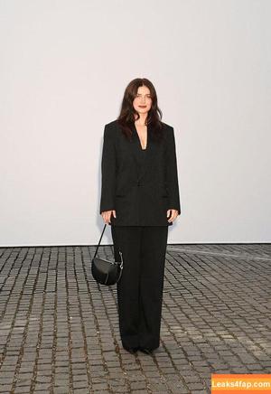 Eve Hewson фото #0337