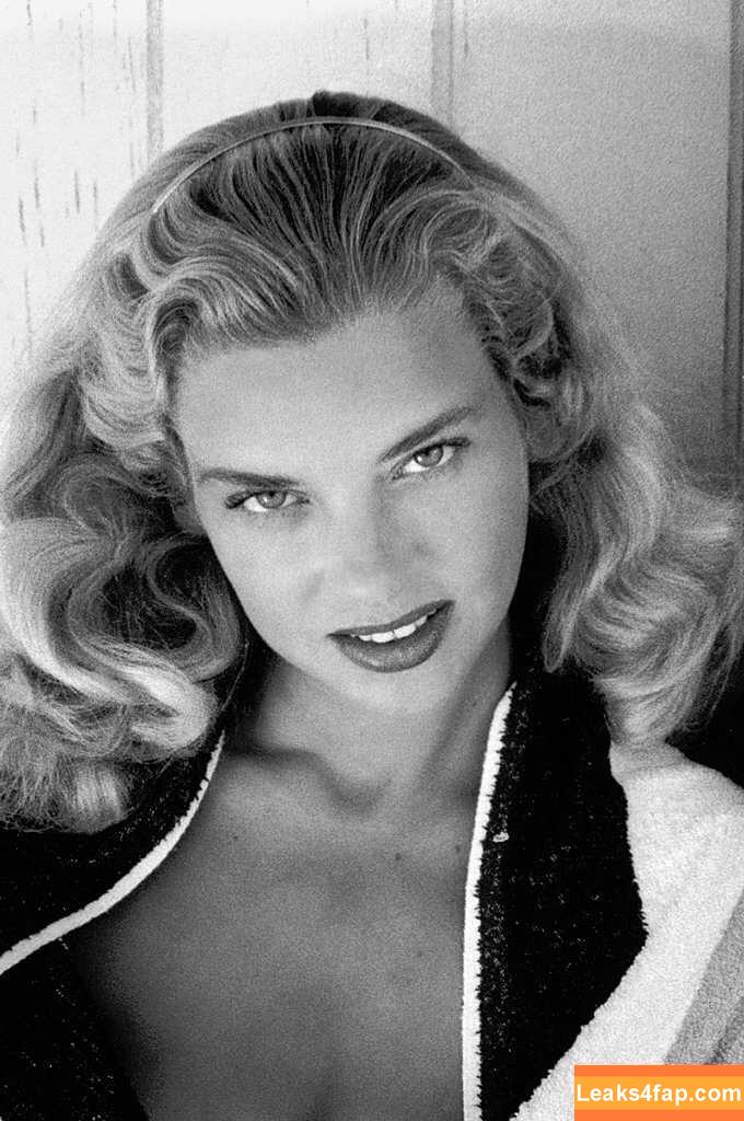 Eve Meyer / evemayermedia leaked photo photo #0020