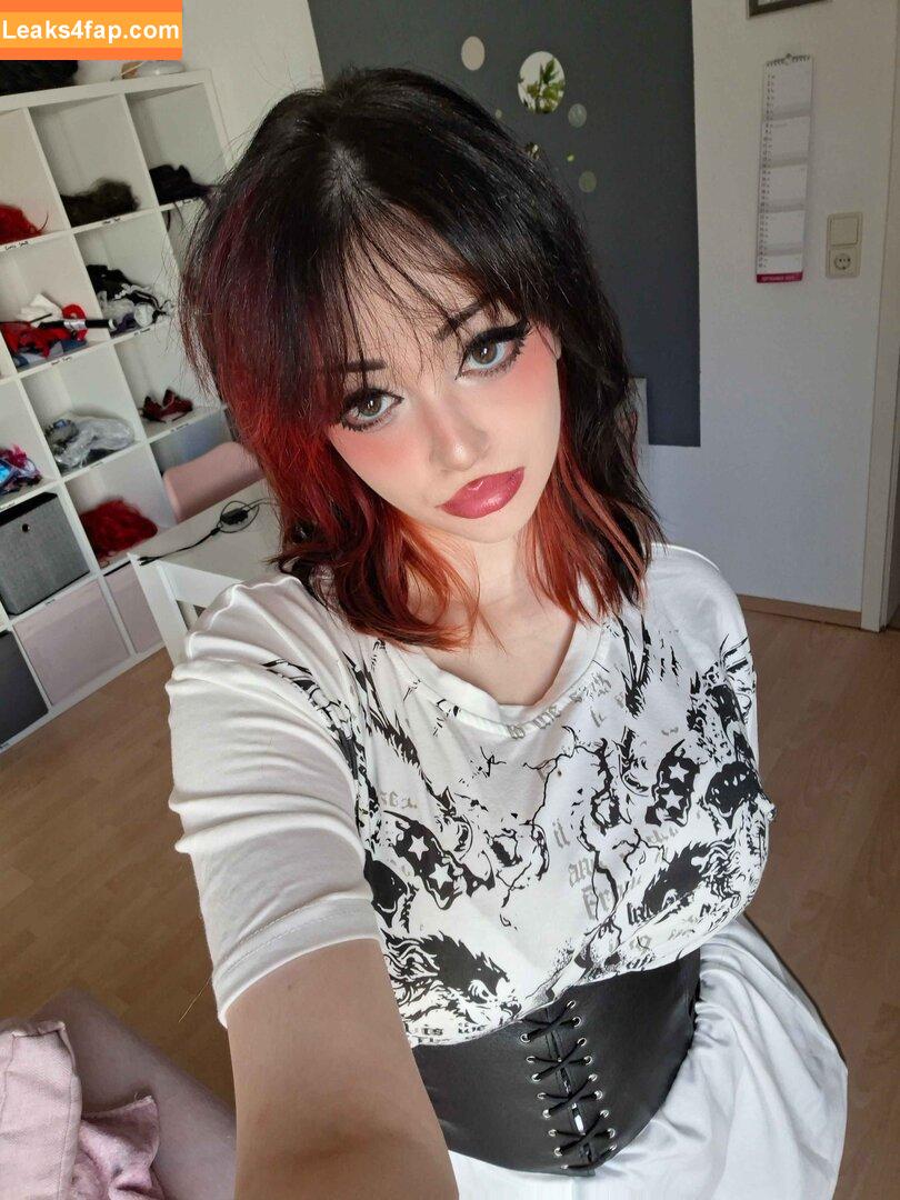 eveisbed /  leaked photo photo #0017