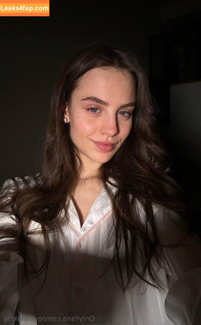 Evelina Kiss /  leaked photo photo #0099