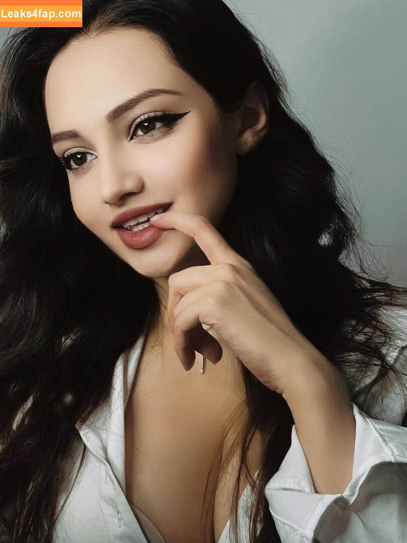 Evelinaava / by_evelinka / patreonevelinaava leaked photo photo #0058