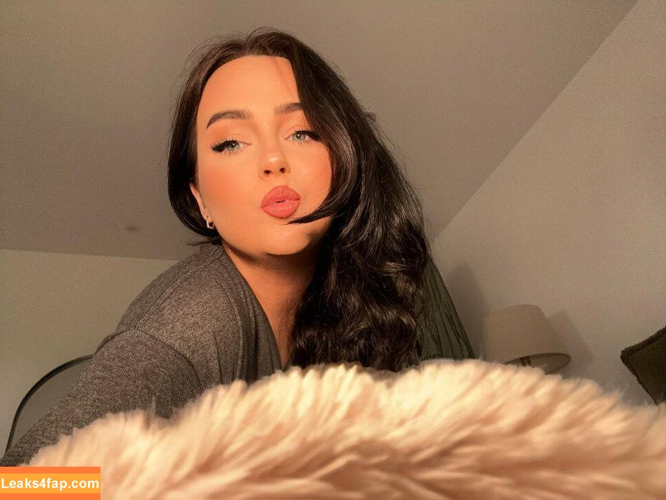 Evelyn White / EvelynWhiteLDN / Evelyn_LDN / evelynwhite leaked photo photo #0357