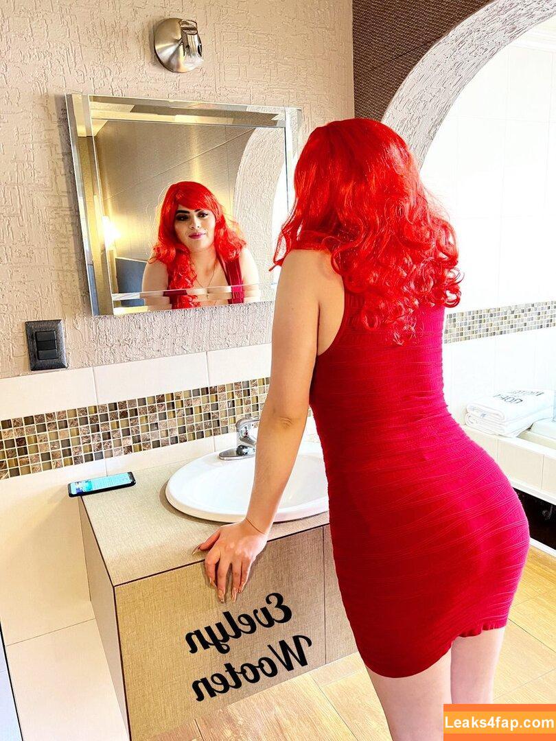 Evelyn Wooten /  leaked photo photo #0005