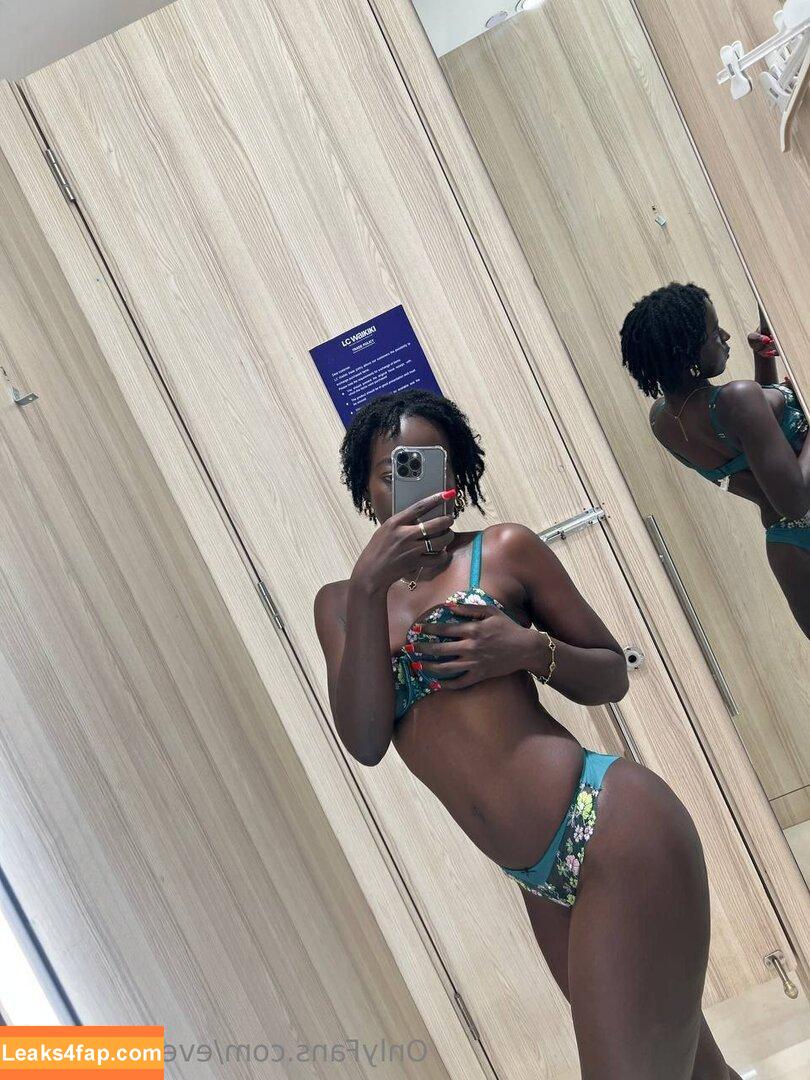 evelyna.black / evelinaablack leaked photo photo #0030