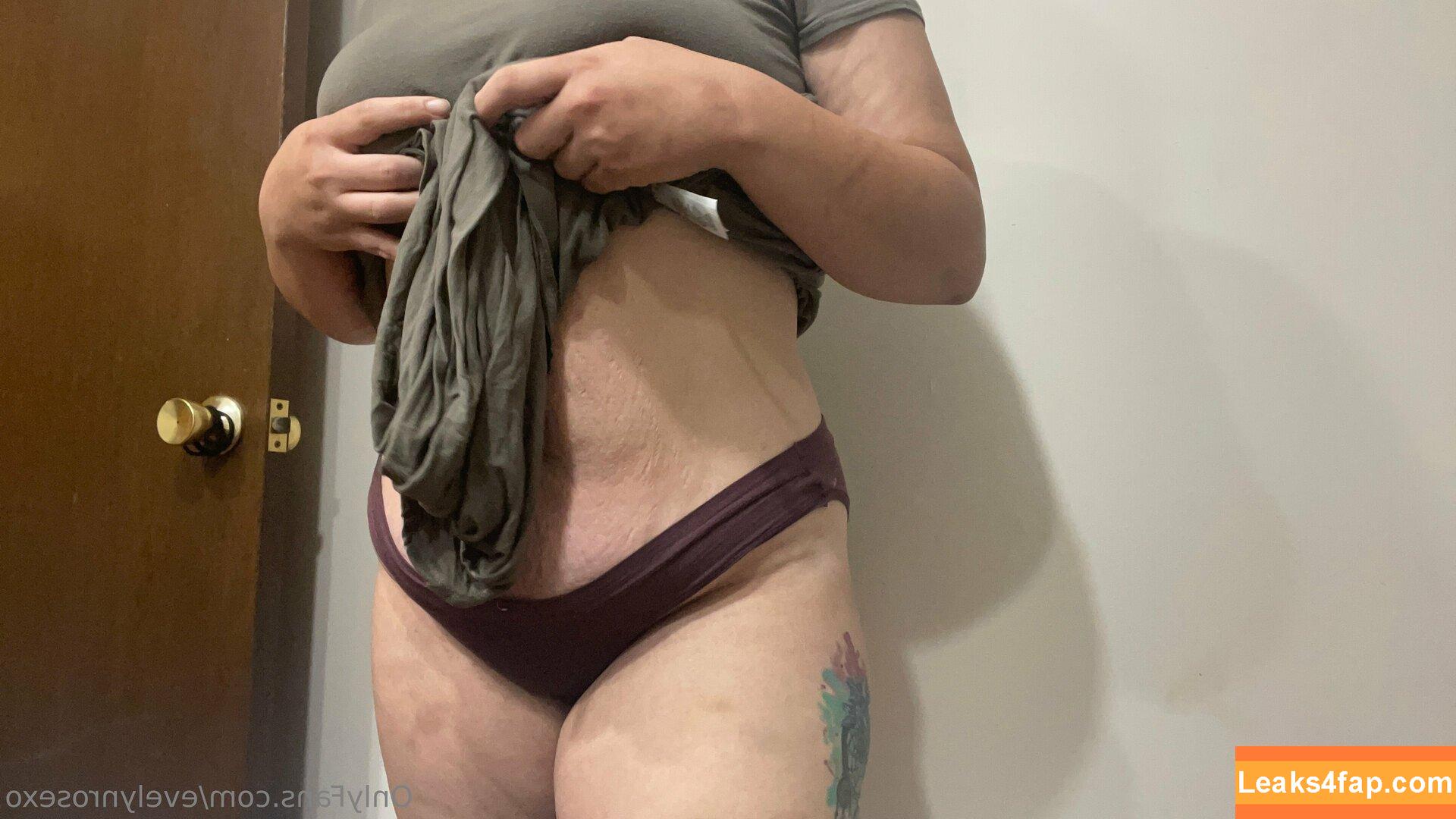 evelynrosexo /  leaked photo photo #0012