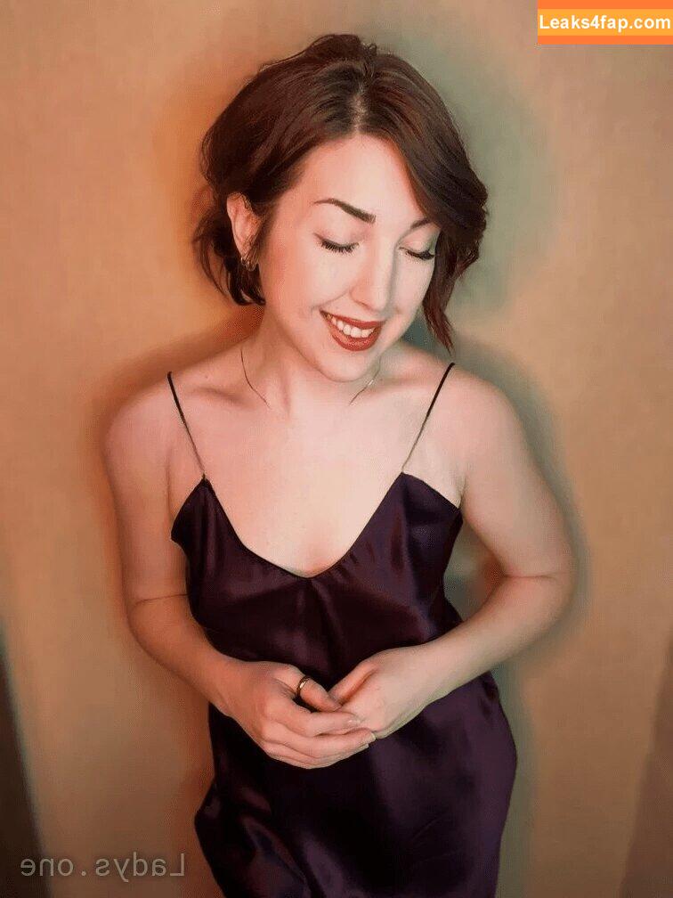 evelynvale /  leaked photo photo #0005