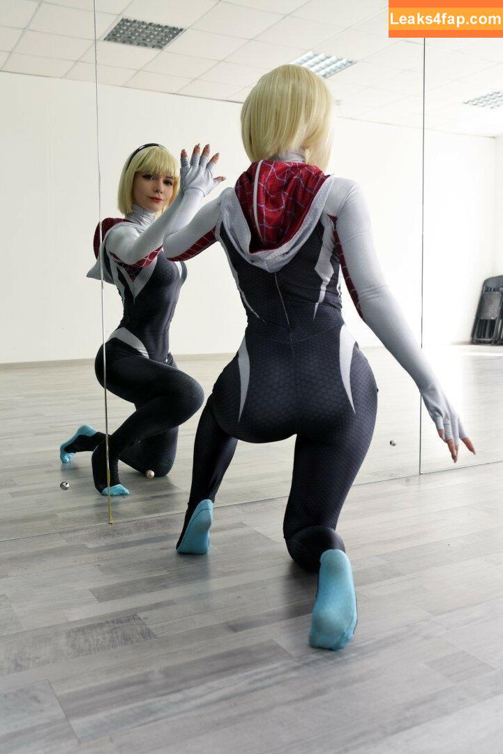 Evenink / cypliukas / evenink_cosplay / evenink_free / irina_cosplay leaked photo photo #0036