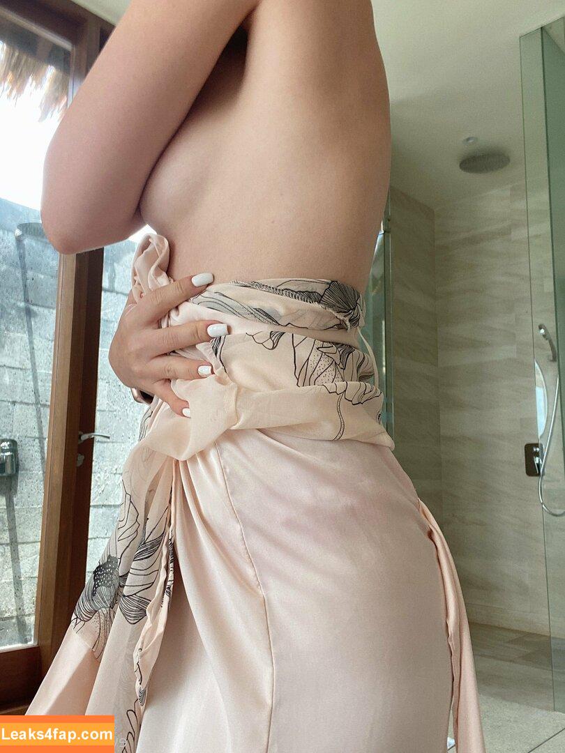 Evenink / cypliukas / evenink_cosplay / evenink_free / irina_cosplay leaked photo photo #0270