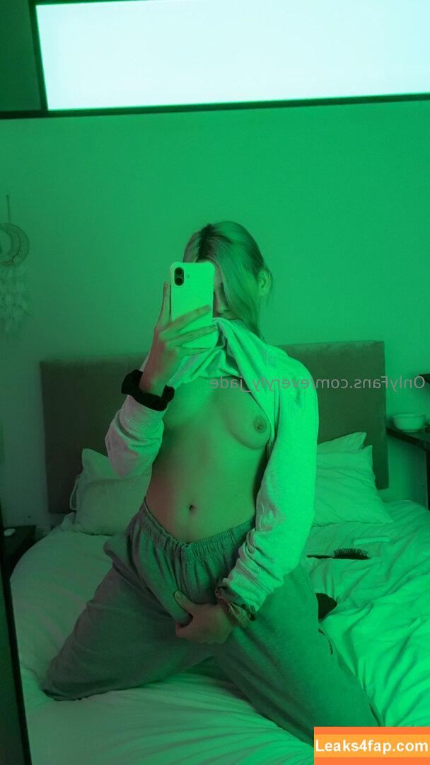 everyly_jade / reel leaked photo photo #0017