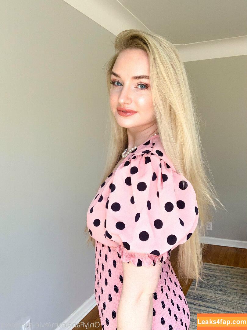 evie-summers / evereviesummers / https: leaked photo photo #0015
