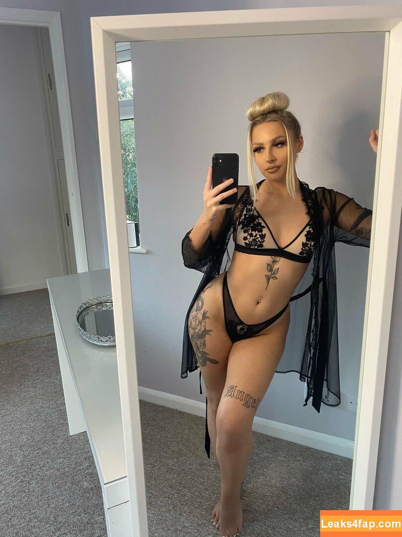 evie-xo / Evie Mae UK / evie.xo / eviemaexox leaked photo photo #0007