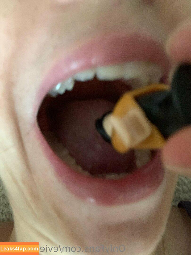 evieexpands leaked photo photo #0092
