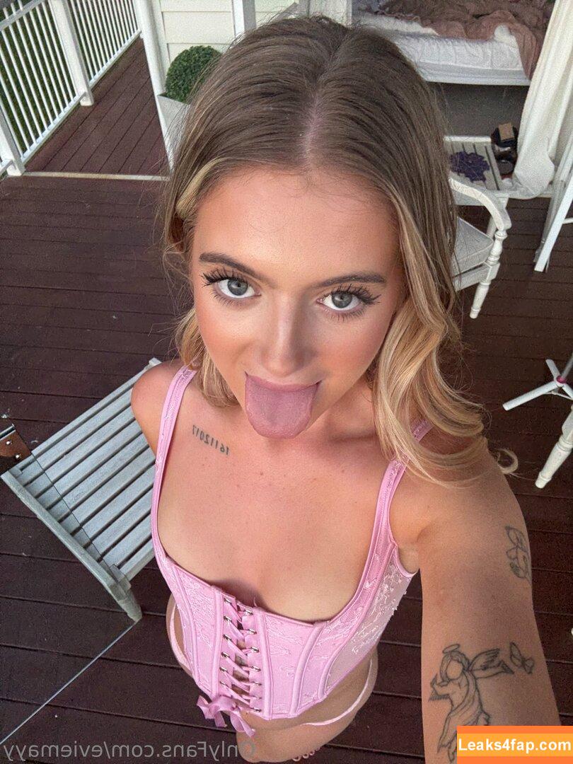 eviemayy /  leaked photo photo #0032