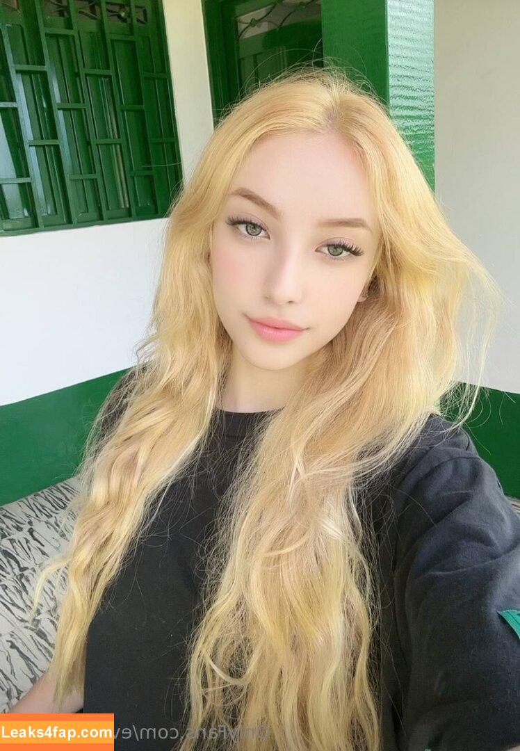 eviesummerr / eviesummers leaked photo photo #0108