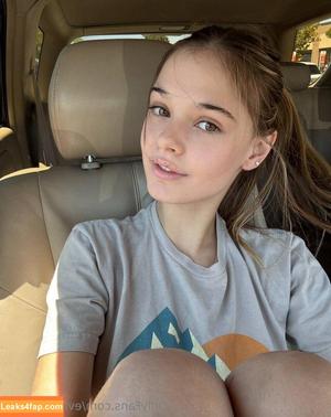 eviesummerr photo #0101