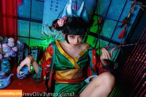 Evil Overlord Gabo photo #1404