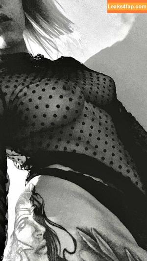 evilscarlett photo #0020