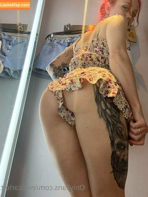 evilscarlett photo #0036