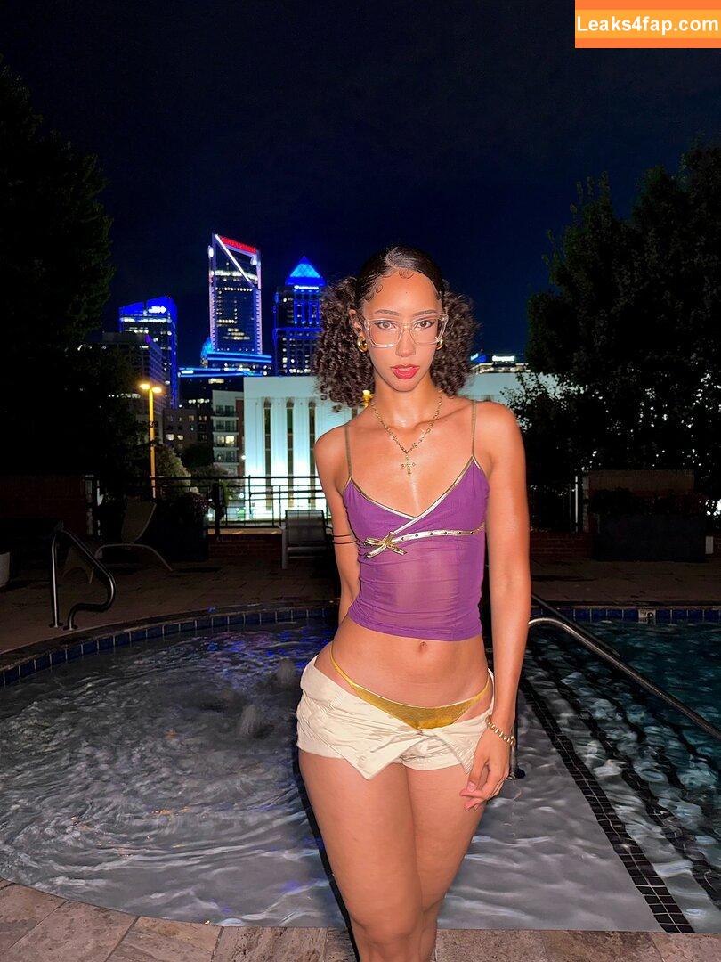 ewmxt / eliana / lalayravo / woahnatty leaked photo photo #0107