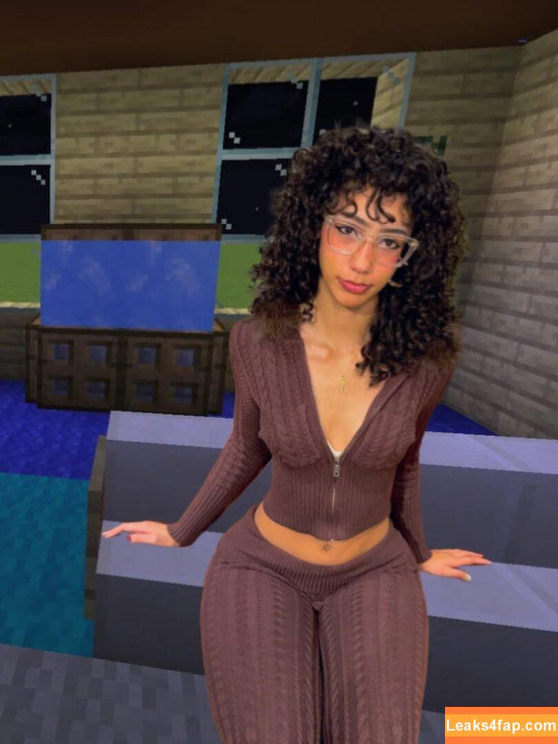 ewmxt / eliana / lalayravo / woahnatty leaked photo photo #0125