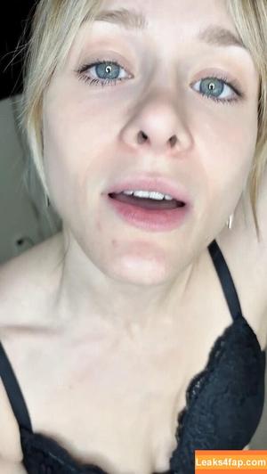 Eye Contact photo #0169