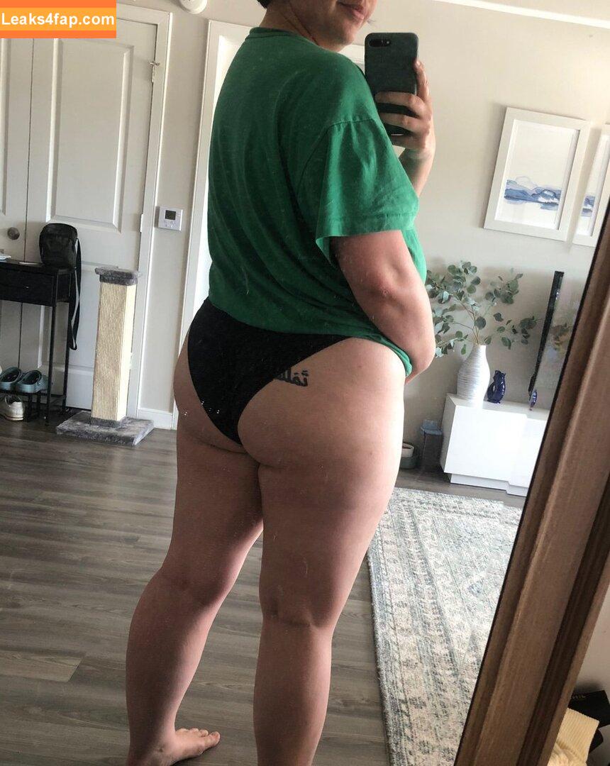 Eyesonliza /  leaked photo photo #0004