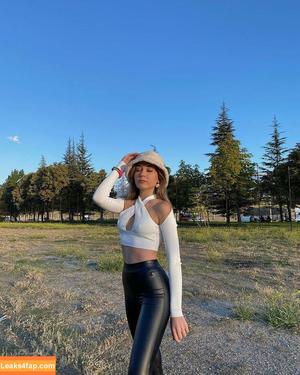 Ezgi Kasapcopur photo #0003