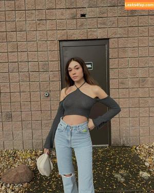 Ezgi Kasapcopur photo #0024