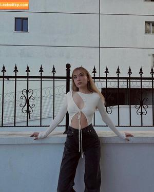 Ezgi Kasapcopur photo #0035