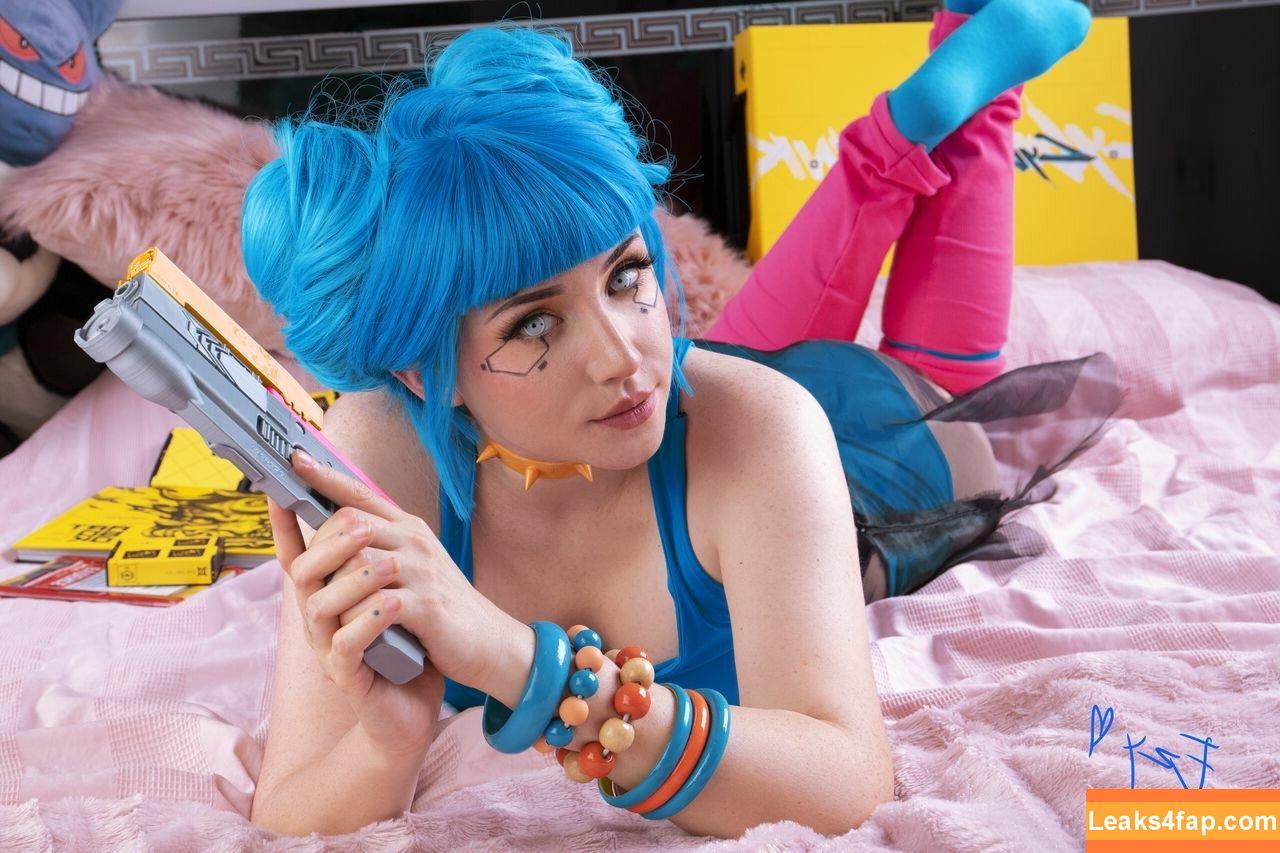 Ezy Summers Cosplay / ezysummerscosplay слитое фото фото #0237