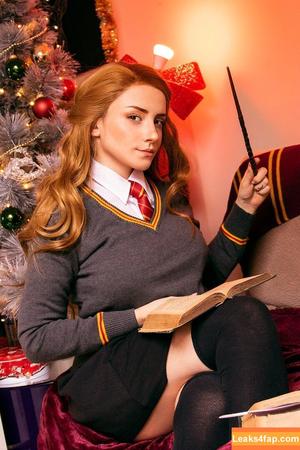 Ezy Summers Cosplay photo #0063