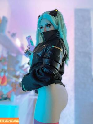 Ezy Summers Cosplay photo #0074
