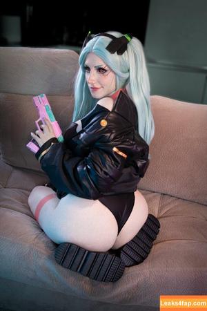 Ezy Summers Cosplay photo #0081