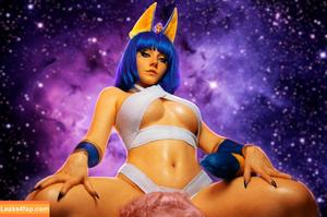 Ezy Summers Cosplay photo #0151