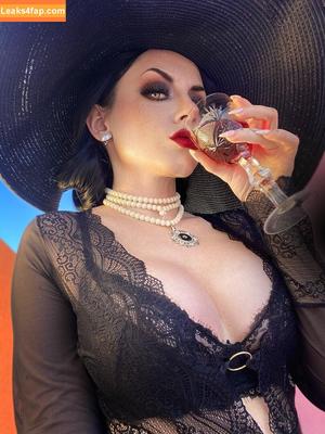 Ezy Summers Cosplay photo #0184