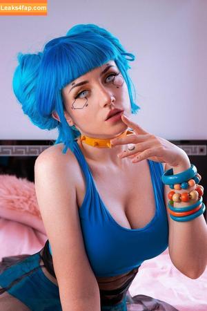 Ezy Summers Cosplay photo #0239