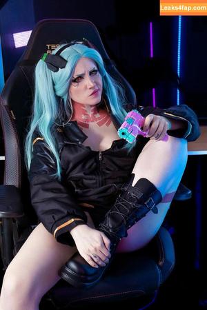 Ezy Summers Cosplay photo #0272