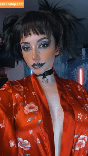 Ezy Summers Cosplay photo #0671