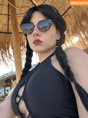 Ezy Summers Cosplay photo #0754