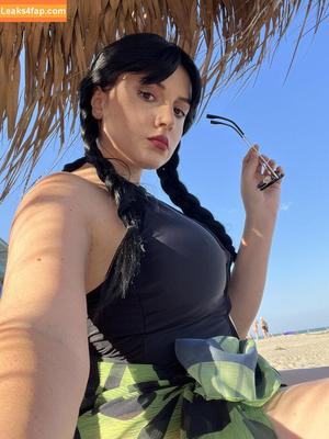 Ezy Summers Cosplay photo #0757
