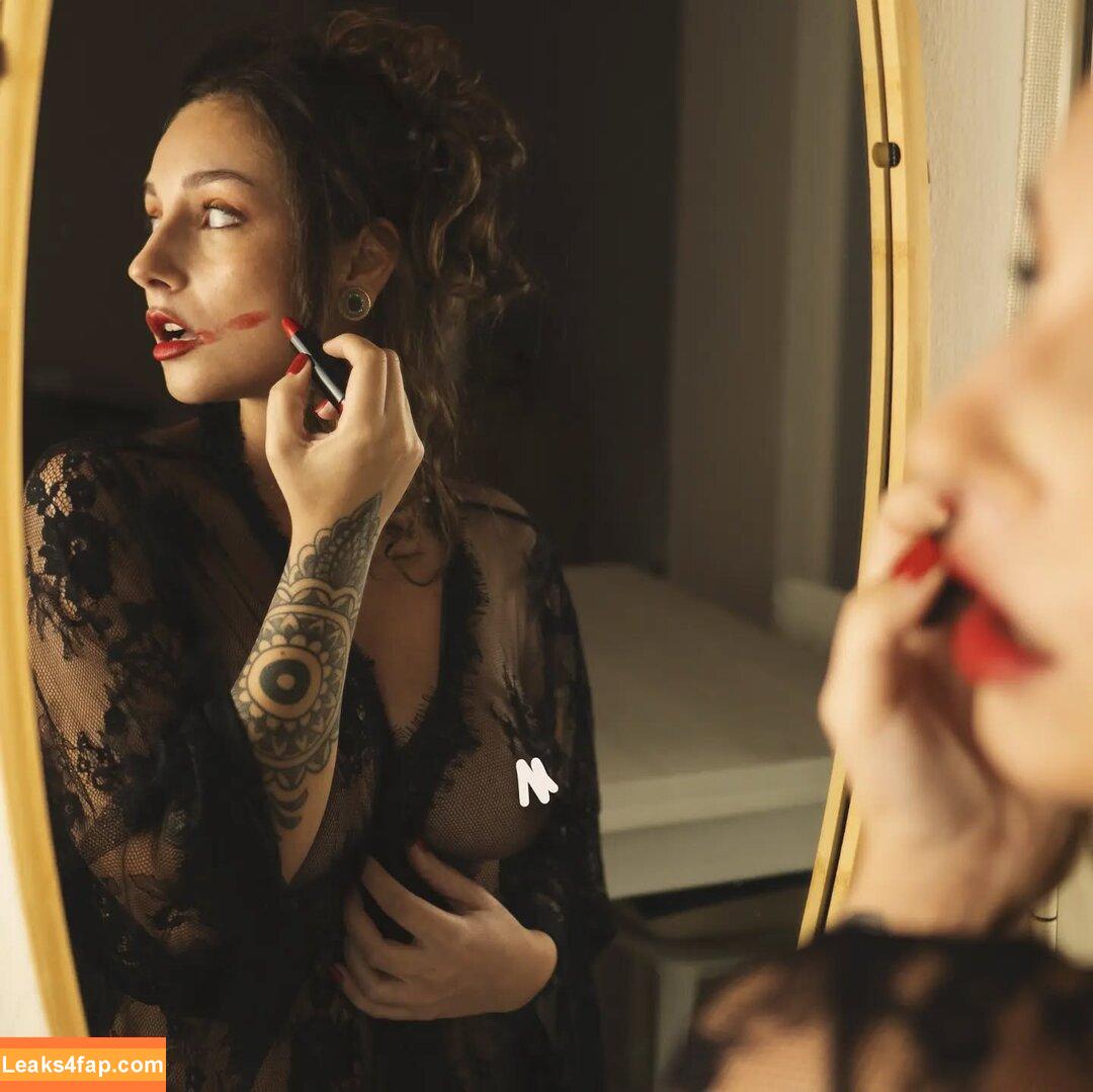 Fabiola Holystone / fabiolaholystone слитое фото фото #0022