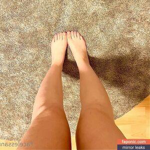 Facelessannika photo #0015