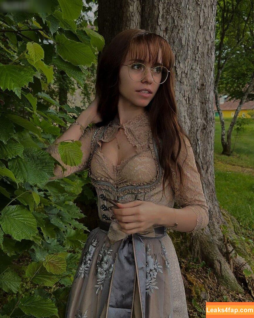 Facialize Me / zolotova._ leaked photo photo #0262