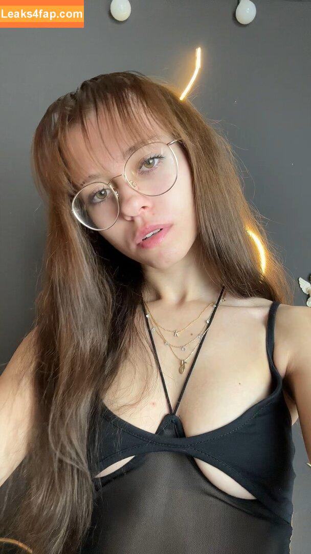Facialize Me / zolotova._ leaked photo photo #0269