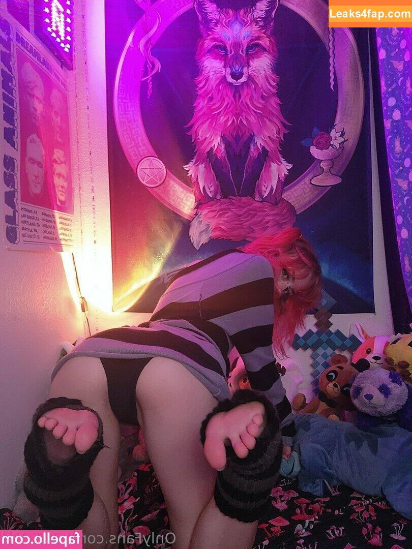 faebearx / fae.x.bear leaked photo photo #0287