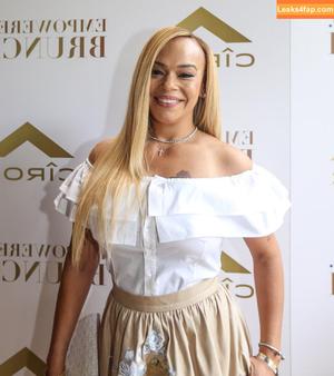 Faith Evans photo #0010