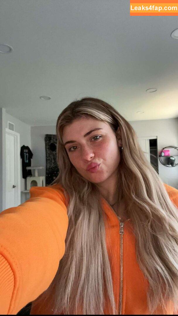 Faith Ordway / MF_DAZNXSeries / faithordway leaked photo photo #0444