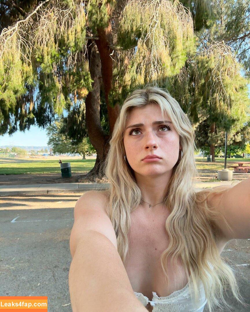 Faith Ordway / MF_DAZNXSeries / faithordway leaked photo photo #0642